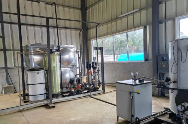 Fuel-oil skid with the electric pre-heating unit (left) and the water treatment and pump set (right).